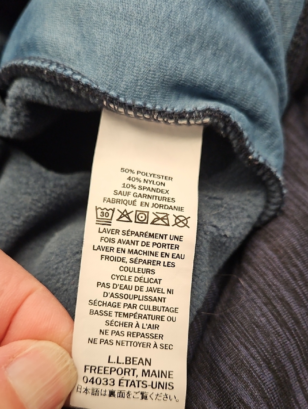 L.L. Bean Women's Dark Blue Zip-Up Hoodie with Light Blue Trim - Picture 4 of 6